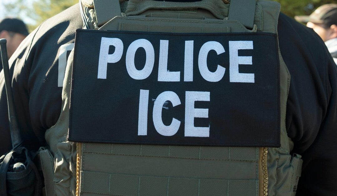 California’s No Secret Police Act aims to prohibit officers from concealing their identities.